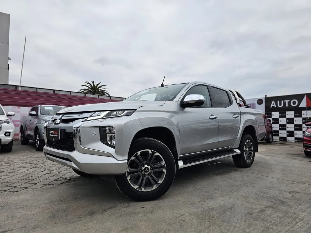 MITSUBISHI L200 DAKAR 4X4 - 2022 - Imagen 1