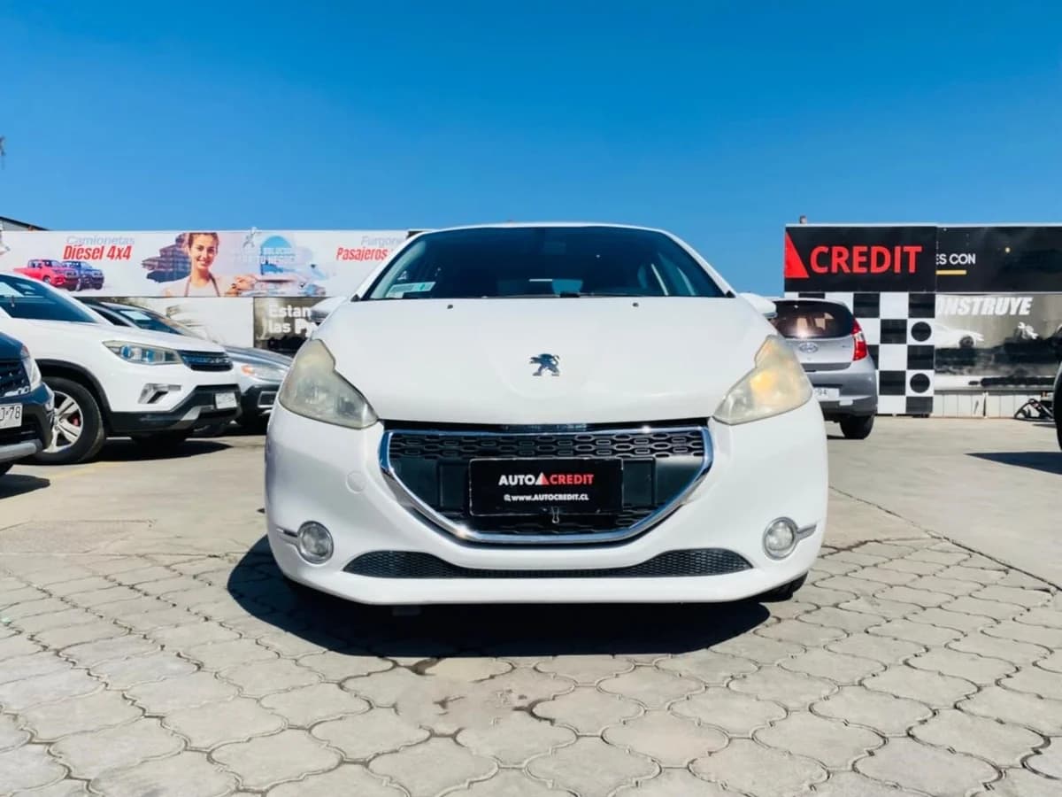 PEUGEOT 208 ACTIVE - 2015 - Imagen 3
