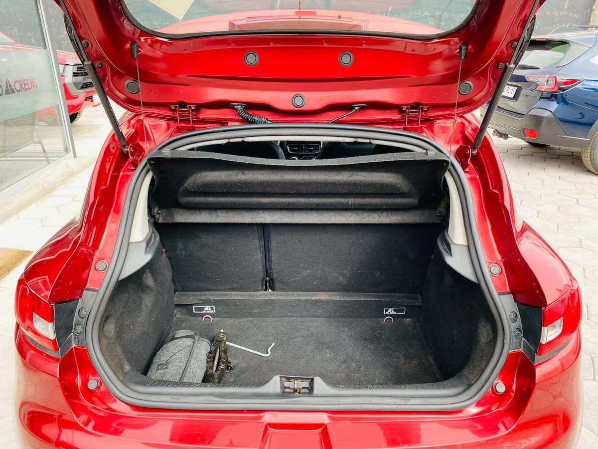 RENAULT CLIO IV HB - 2019 - Imagen 2
