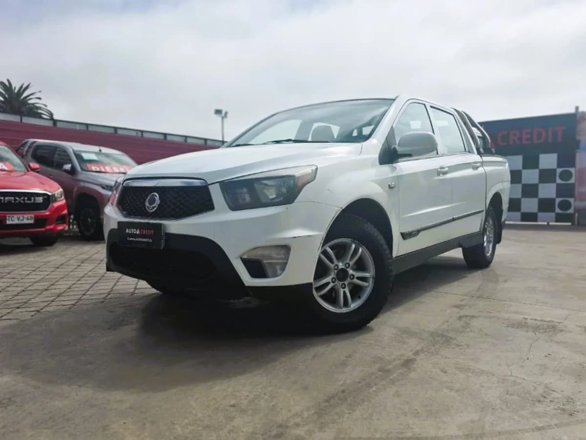 SSANGYONG ACTYON SPORT 2.0 Sport 4x2 2015 - Imagen 1
