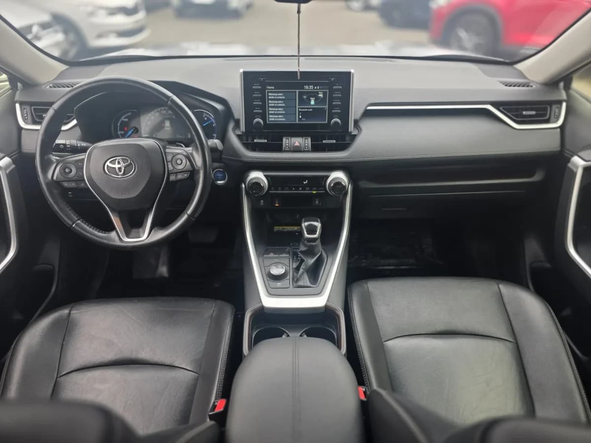 TOYOTA RAV 4 4X4 HÍBRIDO - 2020 - Imagen 8