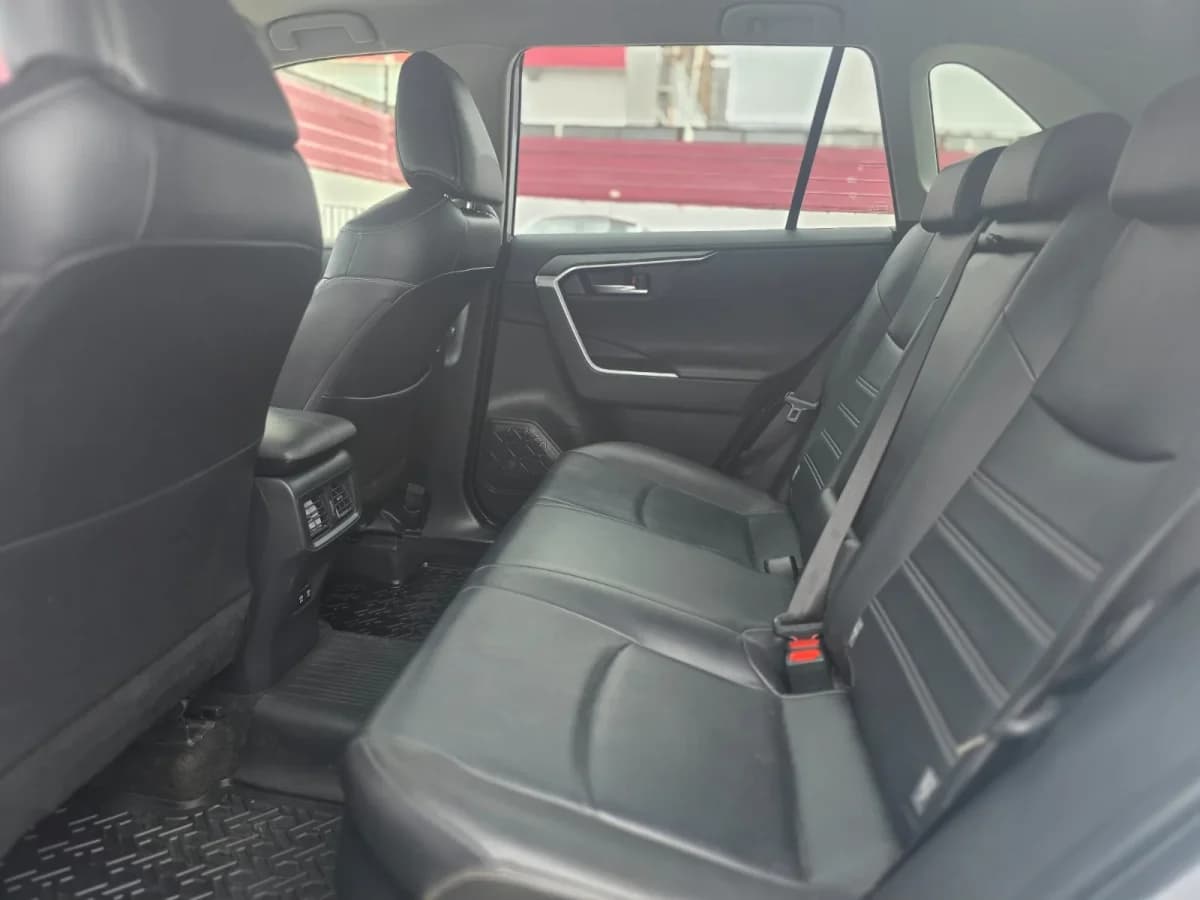TOYOTA RAV 4 4X4 HÍBRIDO - 2020 - Imagen 9