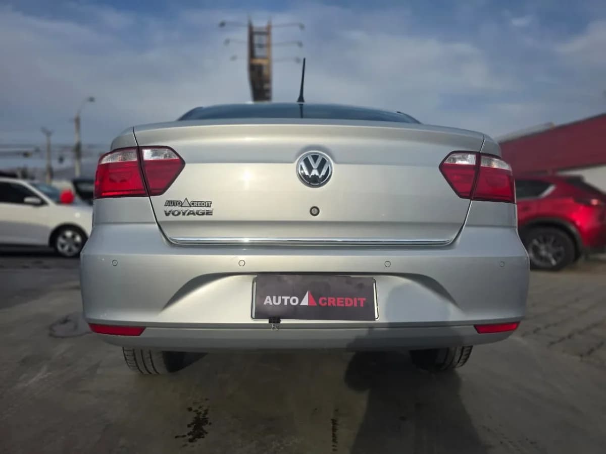 VOLKSWAGEN VOYAGE - 2022 - Imagen 9