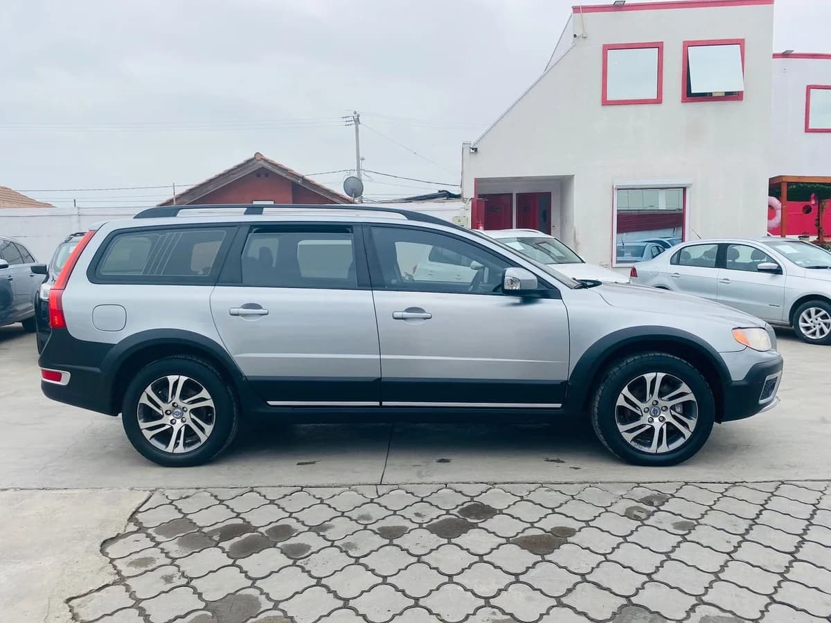 VOLVO XC70 D5 COMFORT - 2012 - Imagen 5