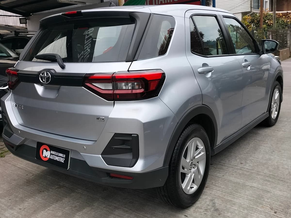 TOYOTA RAIZE CVT 1.2 AUT E 2025 - Imagen 5