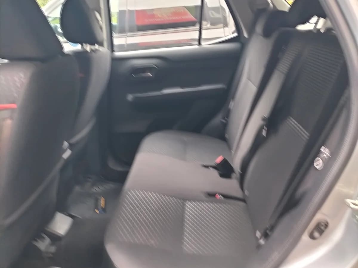 TOYOTA RAIZE CVT 1.2 AUT E 2025 - Imagen 13