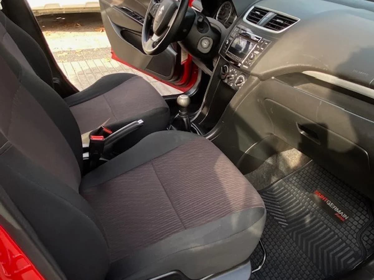 SUZUKI SWIFT GL 1.2 Aire 2019 - Imagen 13