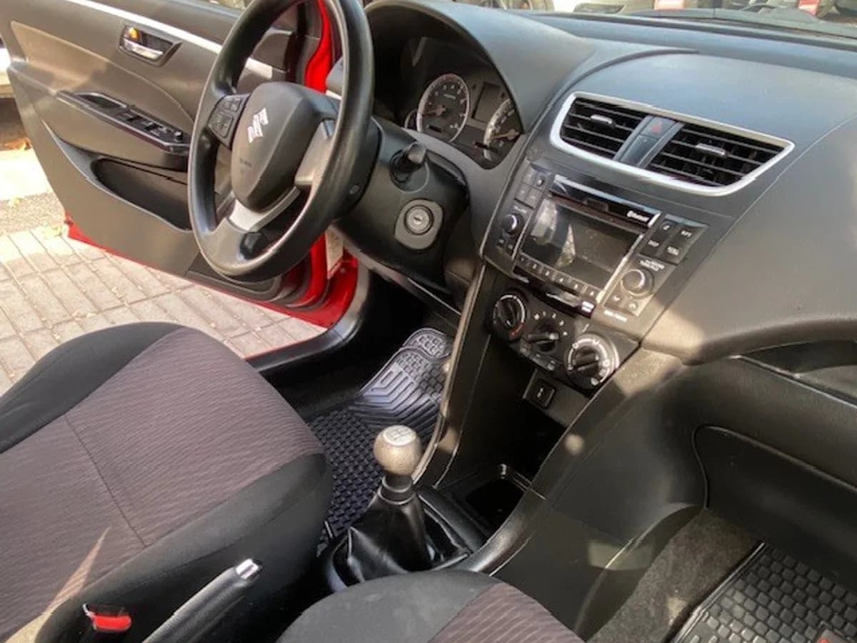 SUZUKI SWIFT GL 1.2 Aire 2019 - Imagen 14
