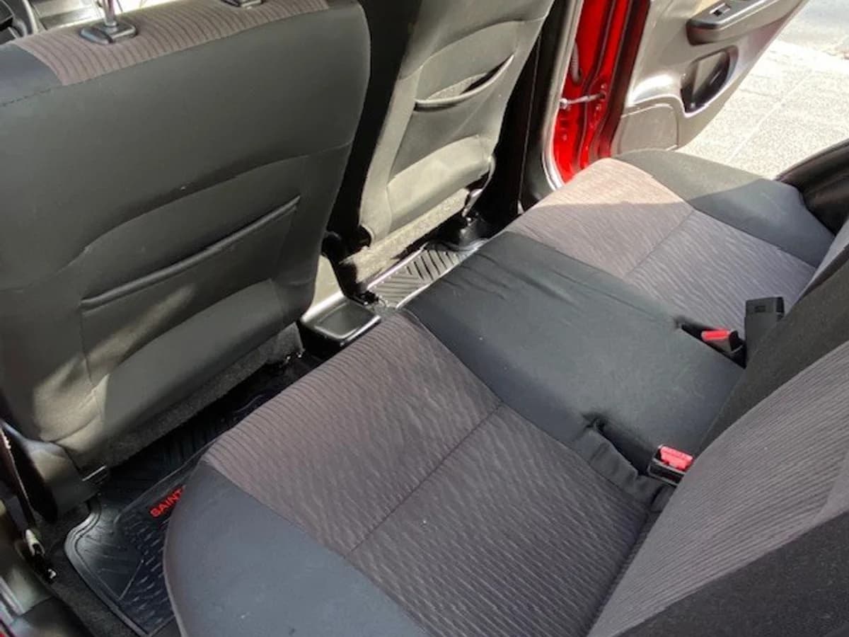 SUZUKI SWIFT GL 1.2 Aire 2019 - Imagen 17