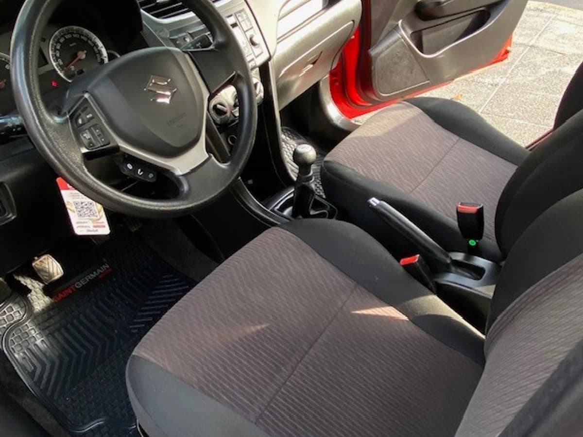 SUZUKI SWIFT GL 1.2 Aire 2019 - Imagen 19