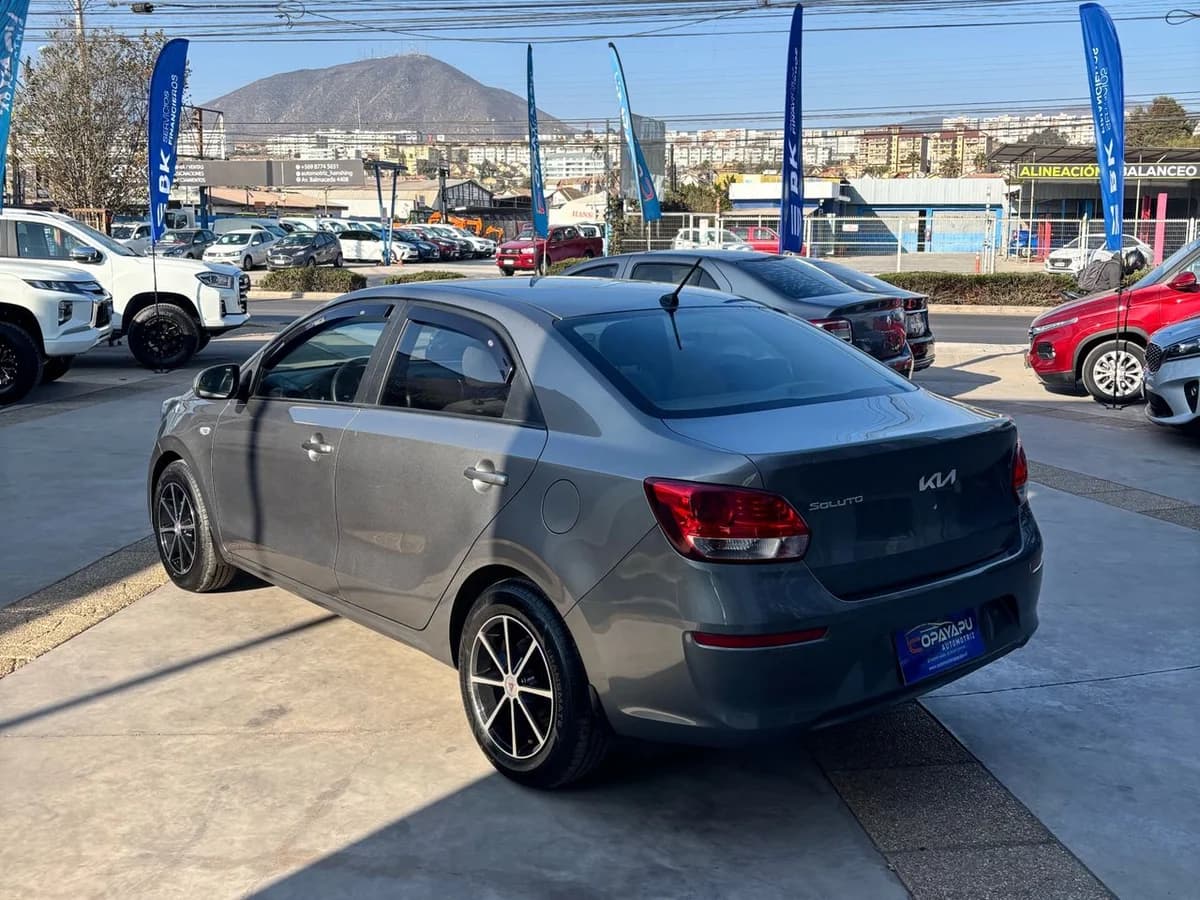 KIA SOLUTO 1.4 1.4 LX 4X2 MT 4P 2023 - Imagen 3