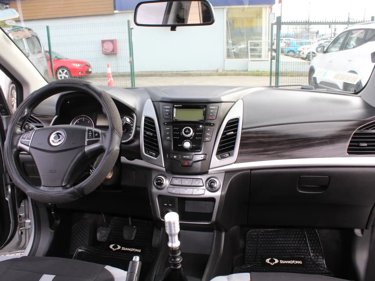 SSANGYONG KORANDO XDI 2.0 Diésel 2015 - Imagen 7