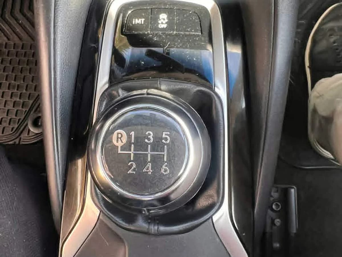 TOYOTA NEW COROLLA GLI 1.6 AUT 1.6 GLI 2022 - Imagen 8