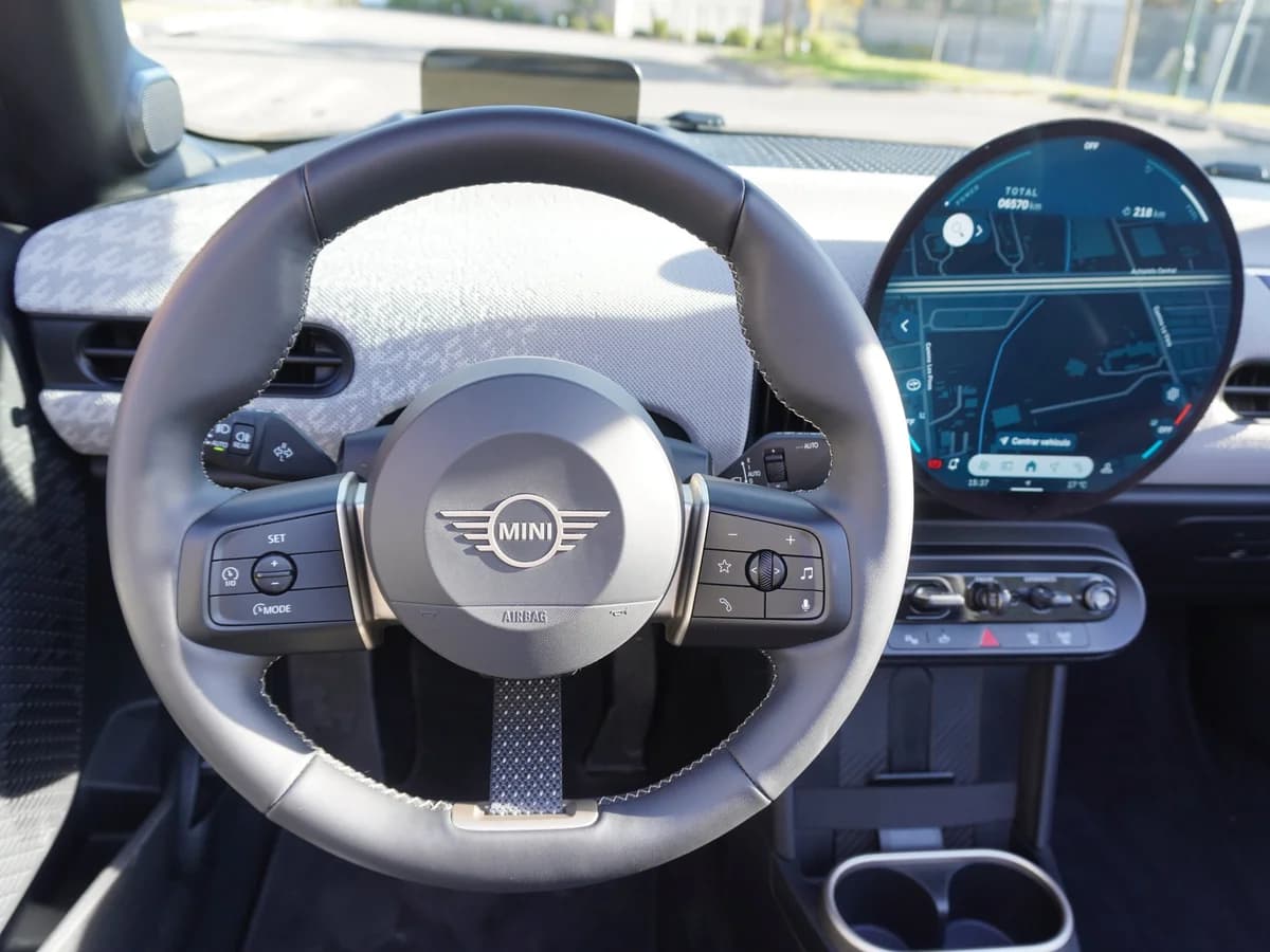 MINI Cooper S 2.0 Cabrio 2.0 Turbo 2025 - Imagen 21
