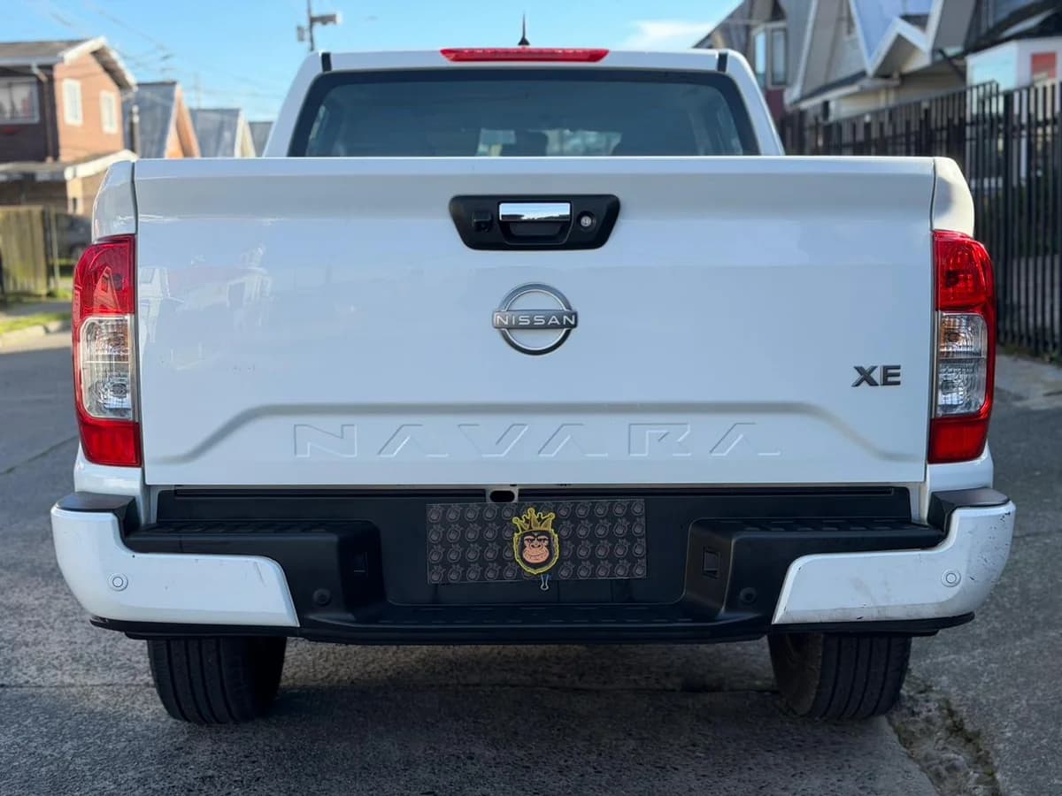 NISSAN NAVARA D CAB 2.3 4X2 MT 2024 - Imagen 5