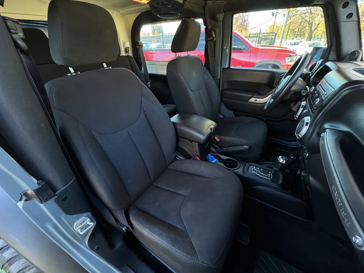 JEEP Wrangler JK Sport 3.6 SPORT 2014 - Imagen 16