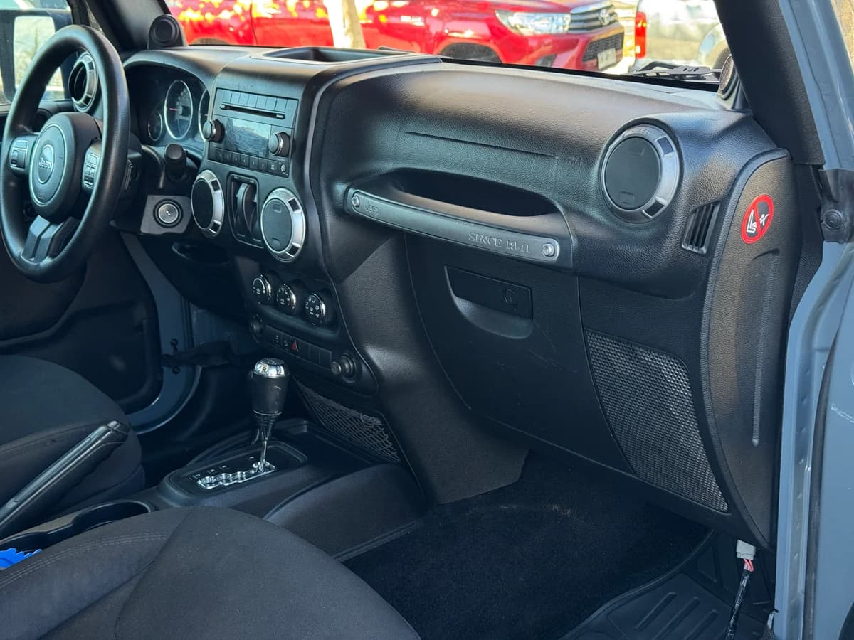 JEEP Wrangler JK Sport 3.6 SPORT 2014 - Imagen 17