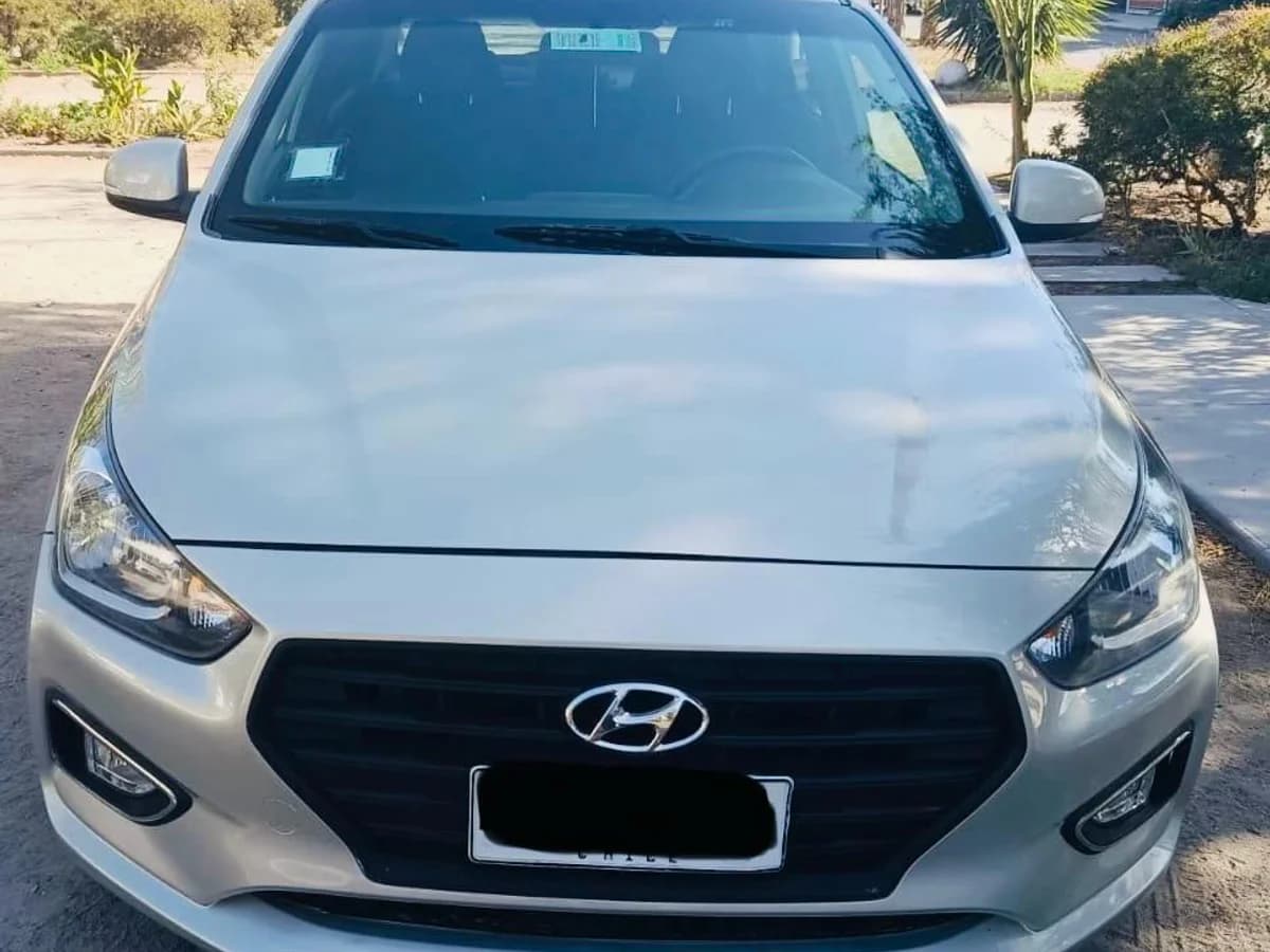 HYUNDAI Verna 1.4 CB SEL 4X2 MT5 4P 2022