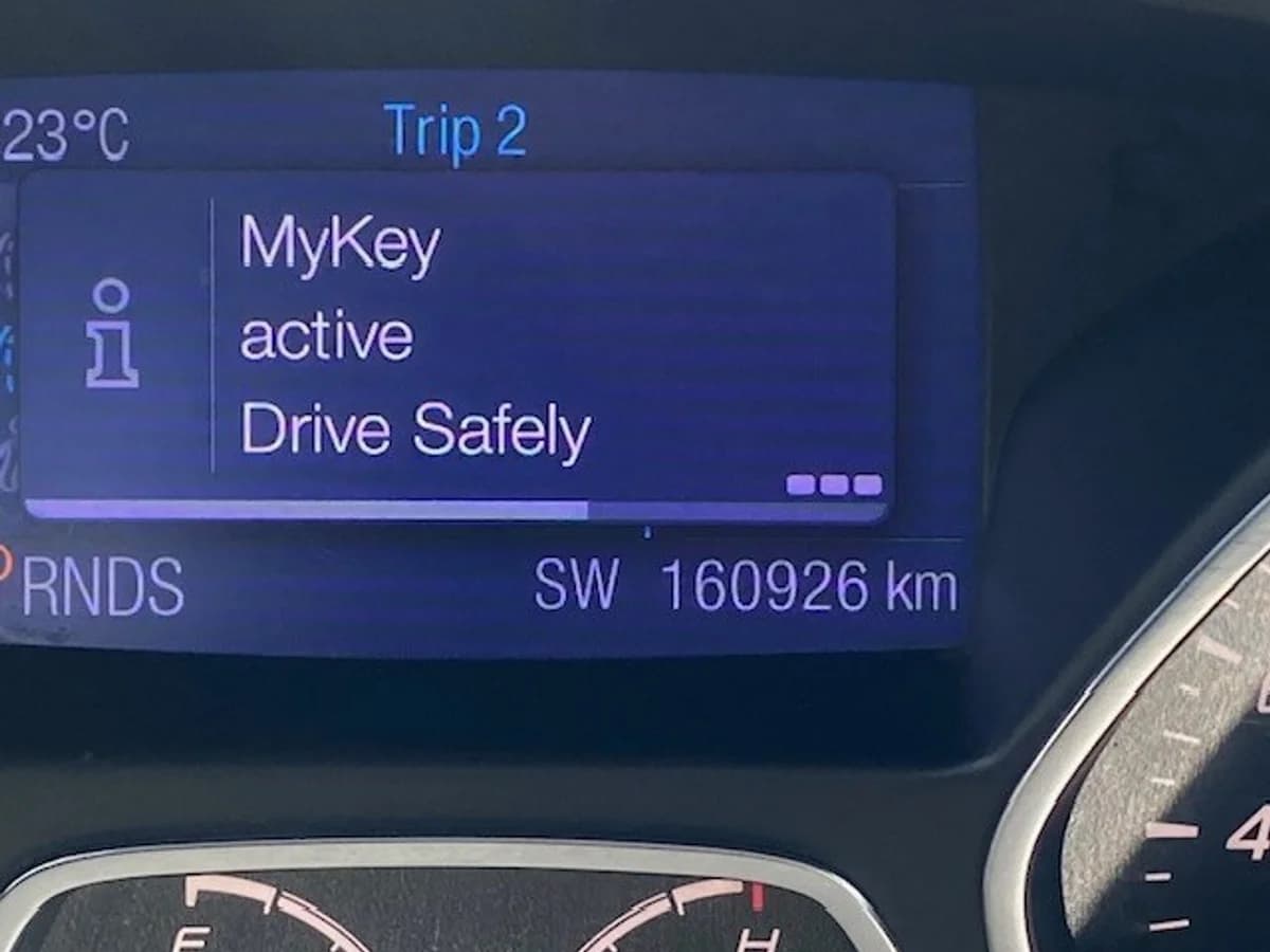 FORD ESCAPE 2.5 4X2 Aut. 2013 - Imagen 17