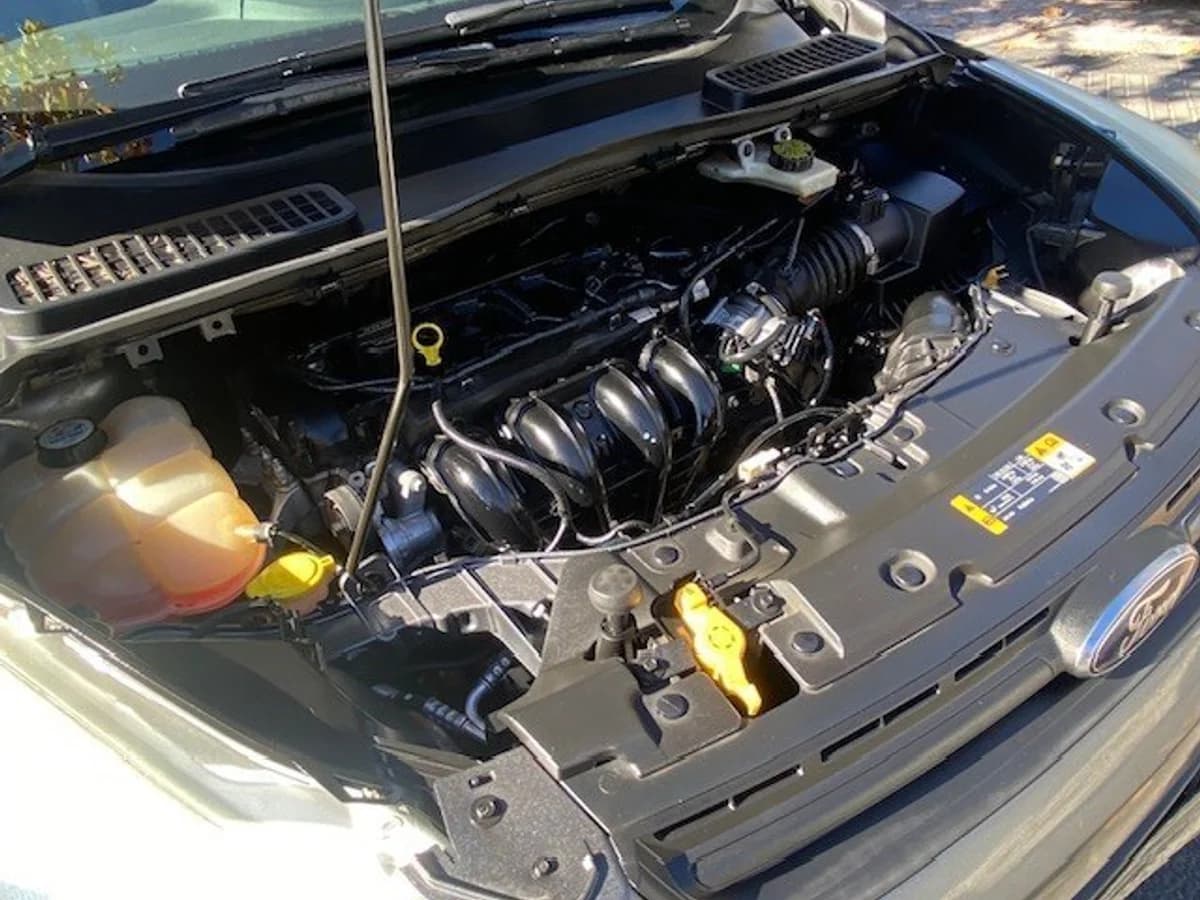 FORD ESCAPE 2.5 4X2 Aut. 2013 - Imagen 22