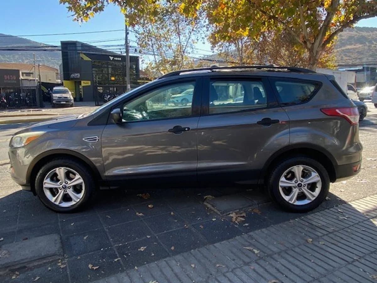 FORD ESCAPE 2.5 4X2 Aut. 2013 - Imagen 6