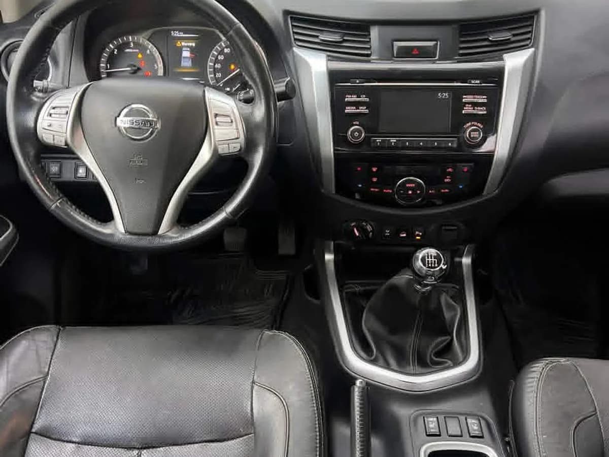 NISSAN NP300 2.3 2018 - Imagen 6