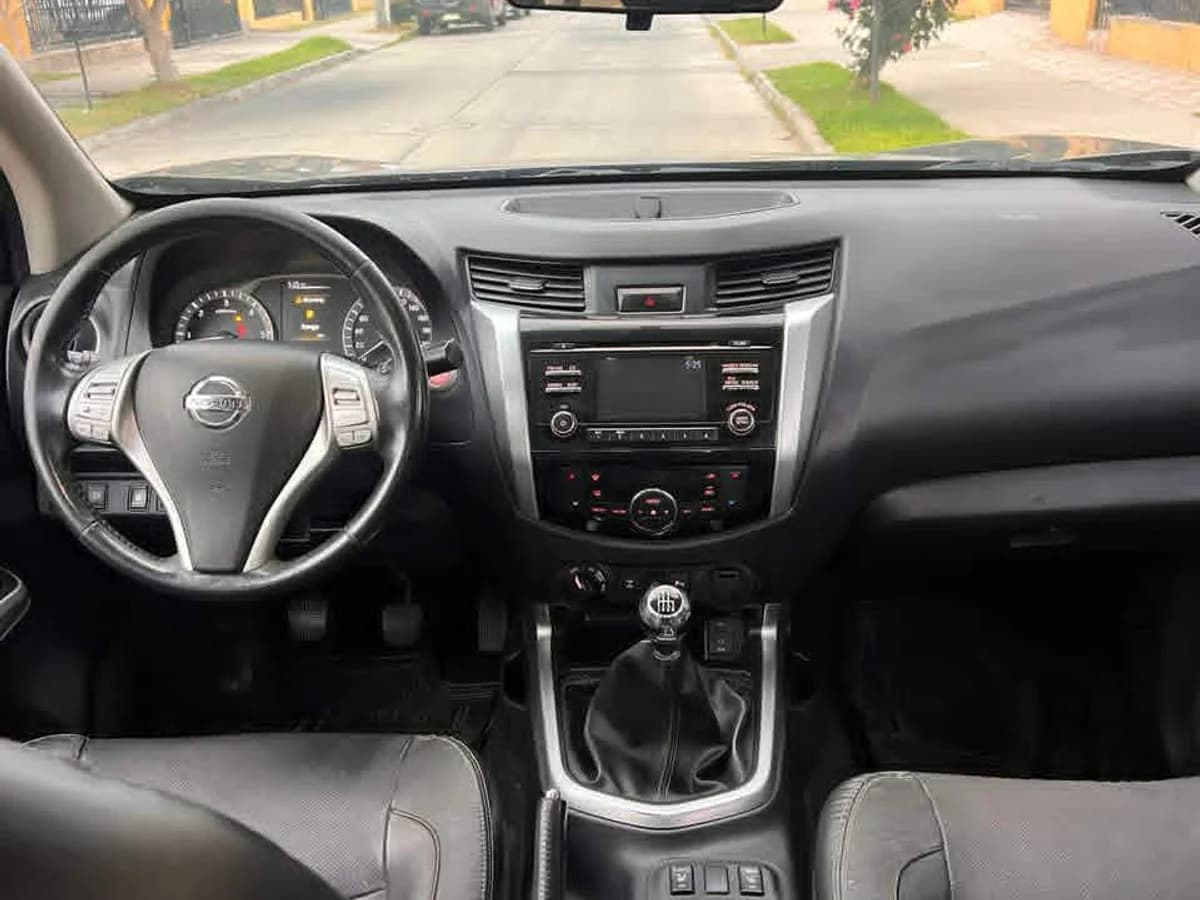 NISSAN NP300 2.3 2018 - Imagen 7