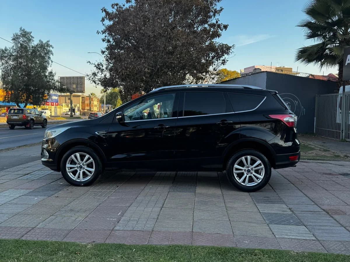 FORD ESCAPE 2.0 AUT 2018 - Imagen 6