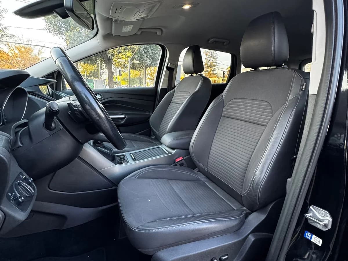 FORD ESCAPE 2.0 AUT 2018 - Imagen 9