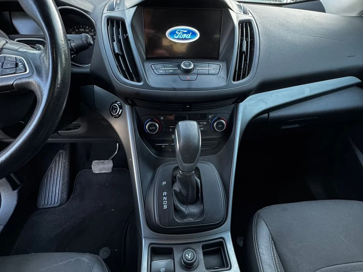 FORD ESCAPE 2.0 AUT 2018 - Imagen 13