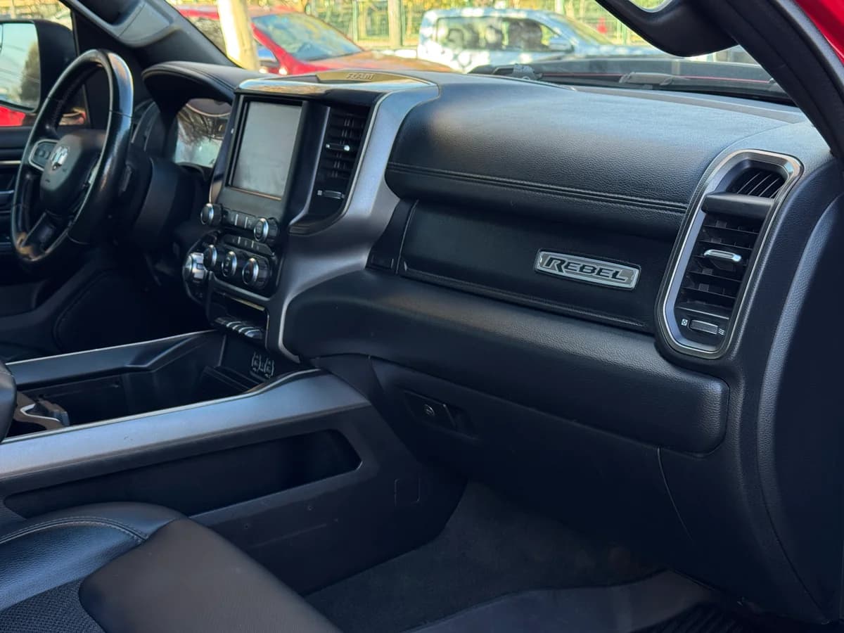 RAM 1500 REBEL CREW DCAB 4X4 5.7 AUT REBEL 2022 - Imagen 18