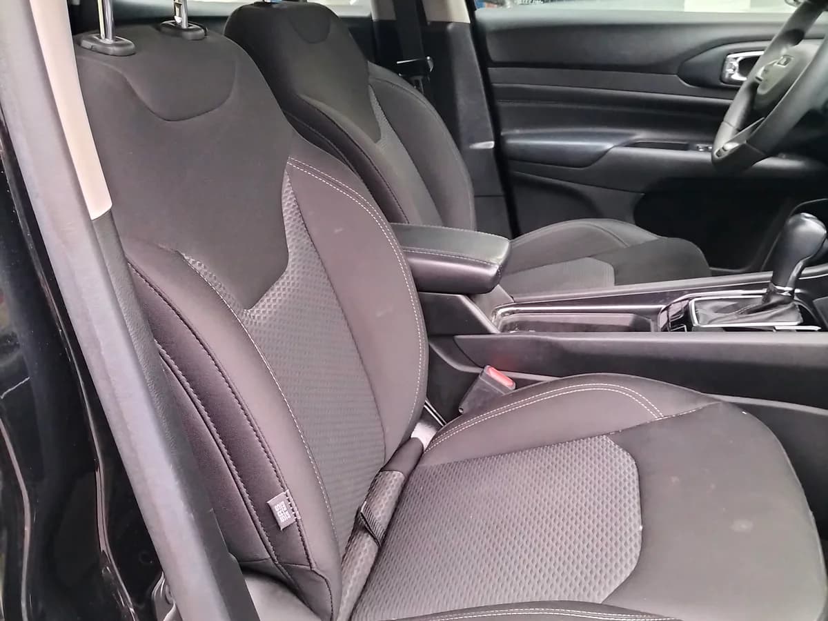 JEEP COMPASS LIMITED 1.3 AUT 1 2022 - Imagen 17