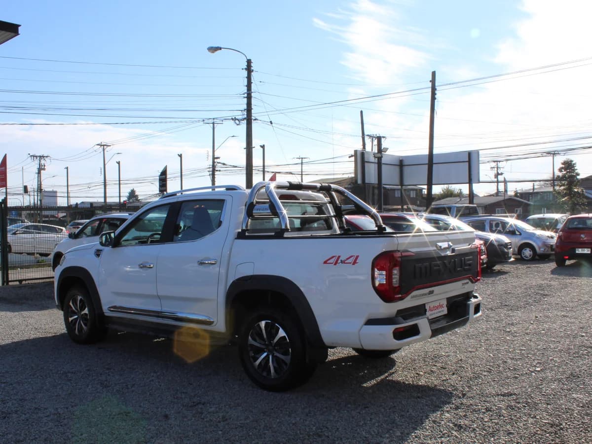 MAXUS T90 4X4 2.0 AUT 4x4 2023 - Imagen 9