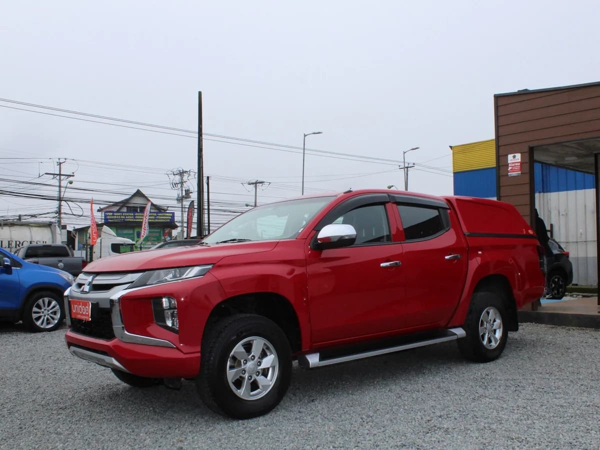 MITSUBISHI L200 KATANA CR 2.5 CR 2023 - Imagen 1