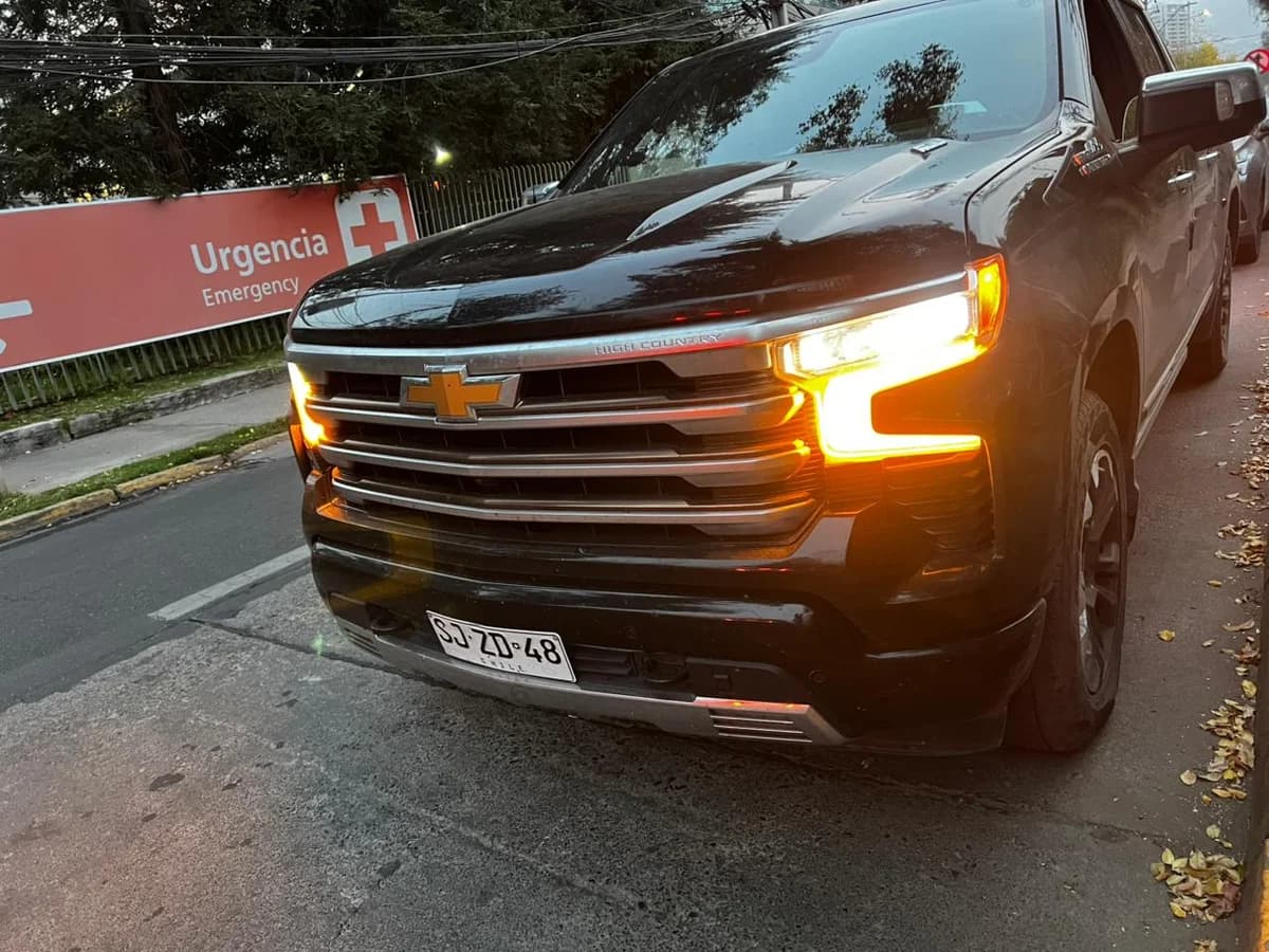 CHEVROLET SILVERADO 4X4 3.0L AUT HIGH COUNTRY DIESEL 2023 - Imagen 20