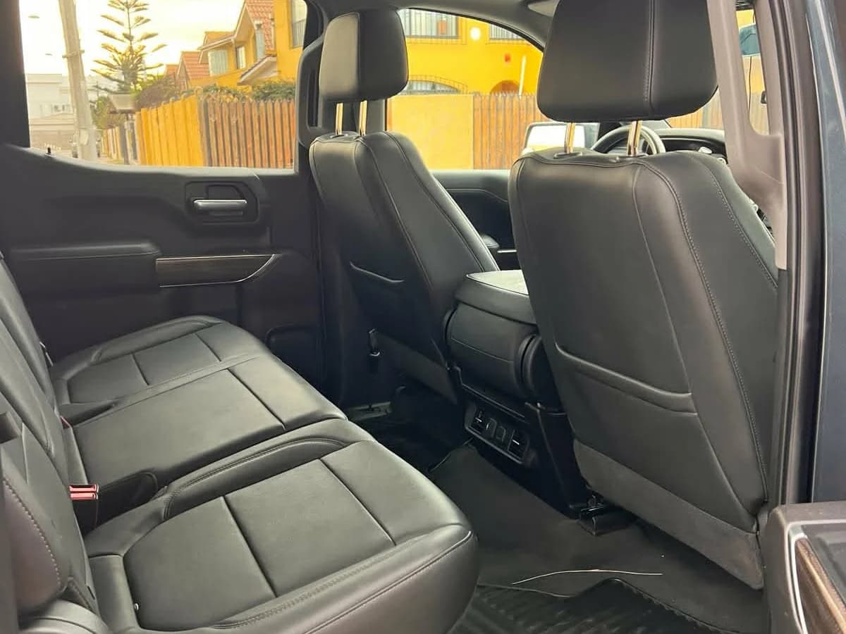 CHEVROLET SILVERADO 5.3 2021 - Imagen 7