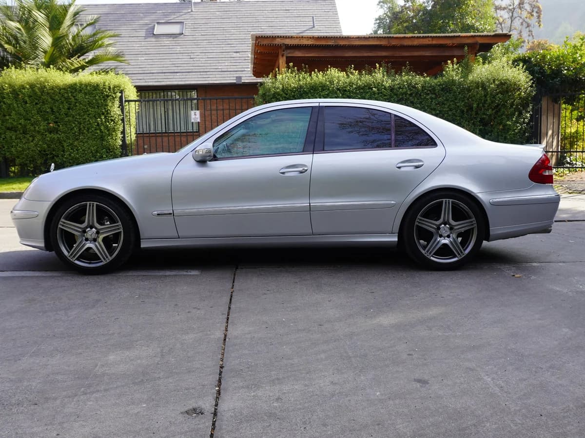 MERCEDES BENZ E 350 Elegance 3.5 V6 AMG 2006 - Imagen 8