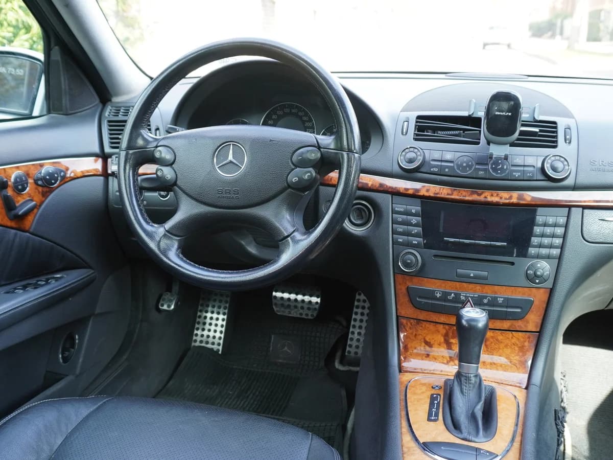MERCEDES BENZ E 350 Elegance 3.5 V6 AMG 2006 - Imagen 18