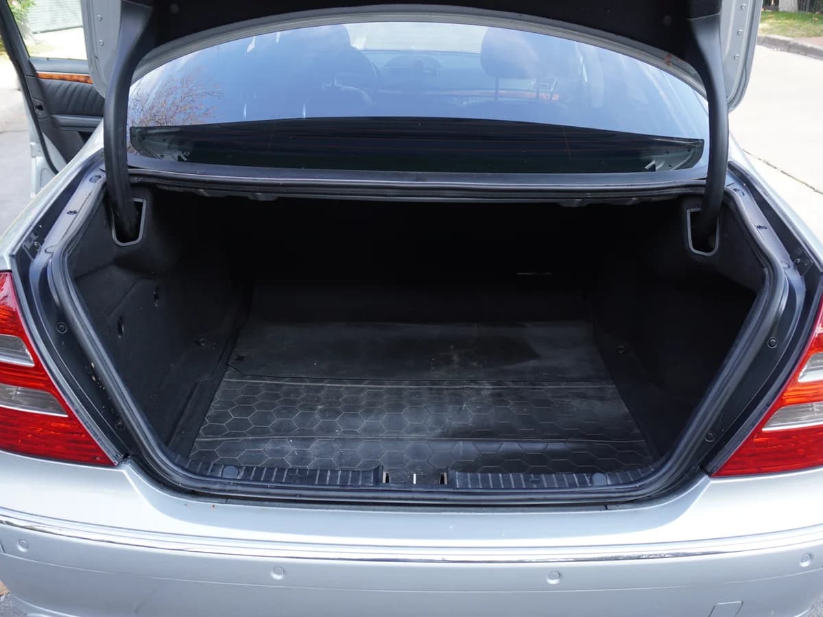 MERCEDES BENZ E 350 Elegance 3.5 V6 AMG 2006 - Imagen 26