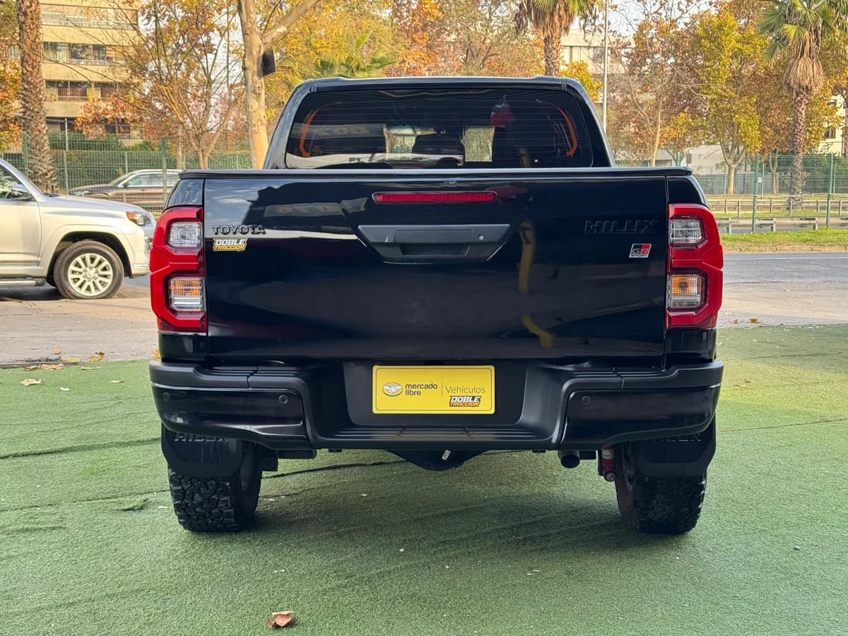 TOYOTA HILUX GR 2.8 GR 2025 - Imagen 6