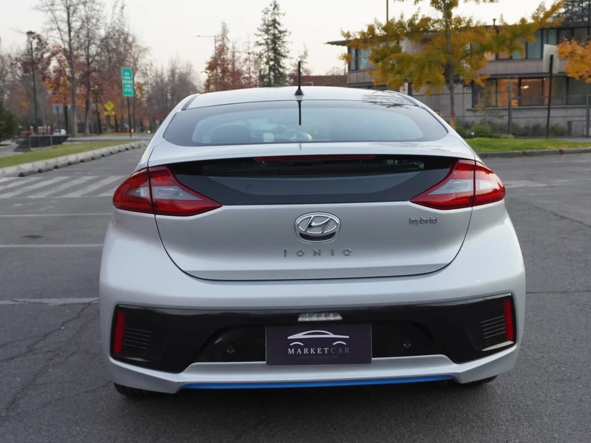 HYUNDAI IONIQ 1.6 GDI HÍBRIDO AE 2020 - Imagen 6