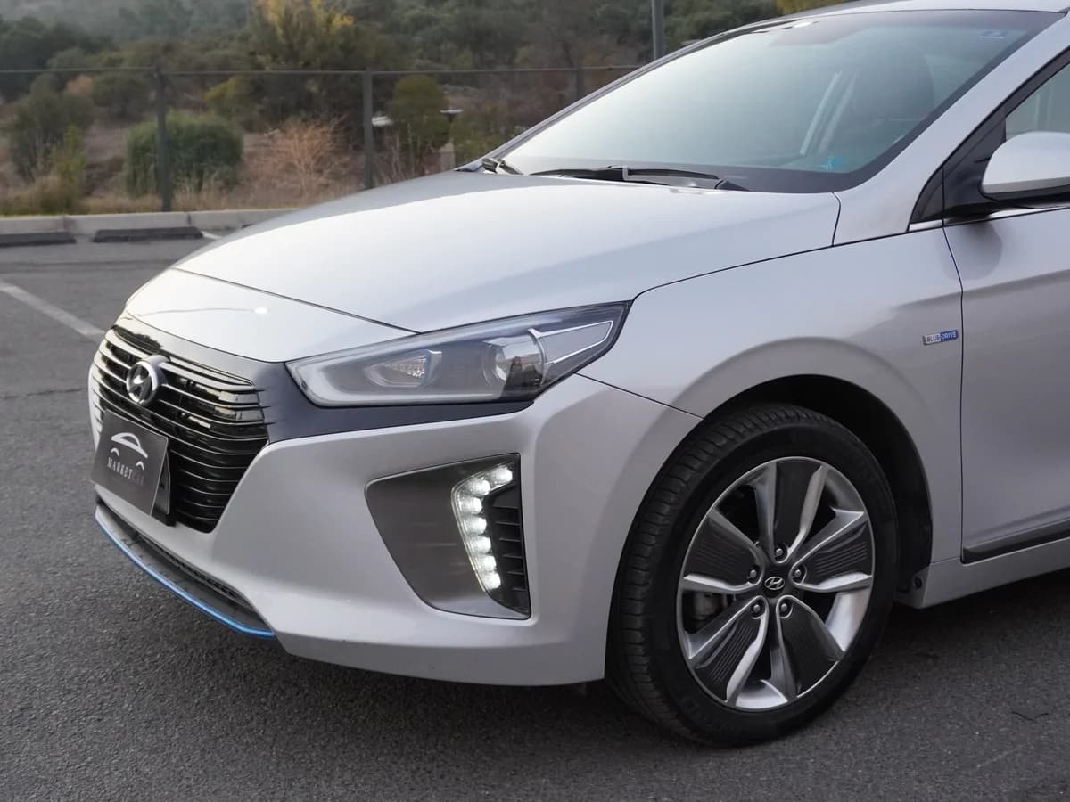 HYUNDAI IONIQ 1.6 GDI HÍBRIDO AE 2020 - Imagen 10