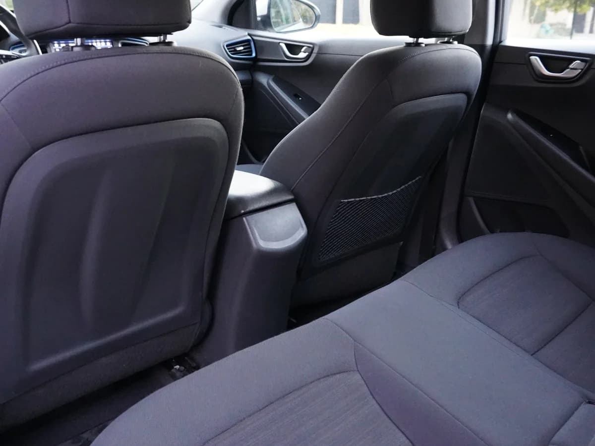 HYUNDAI IONIQ 1.6 GDI HÍBRIDO AE 2020 - Imagen 25