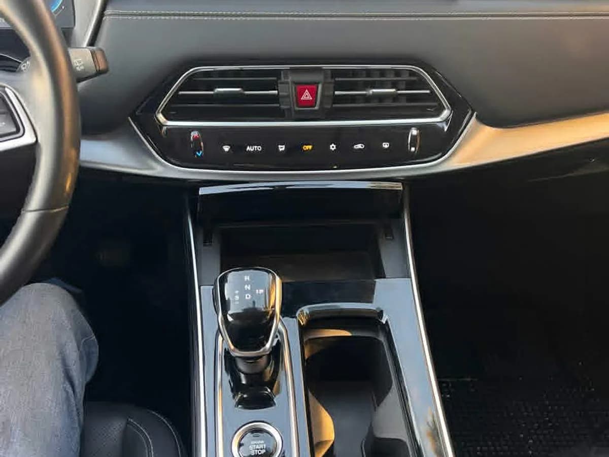 JAC JS8 LUXURY 1.5 AT 2024 - Imagen 6