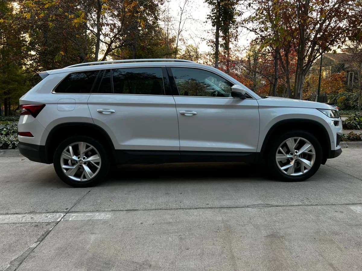 SKODA KODIAQ 2.0L TSI 4x4 180HP AT DSG STYLE . 2024 - Imagen 14