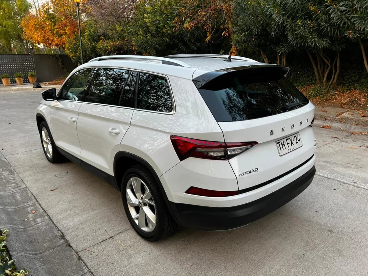 SKODA KODIAQ 2.0L TSI 4x4 180HP AT DSG STYLE . 2024 - Imagen 8