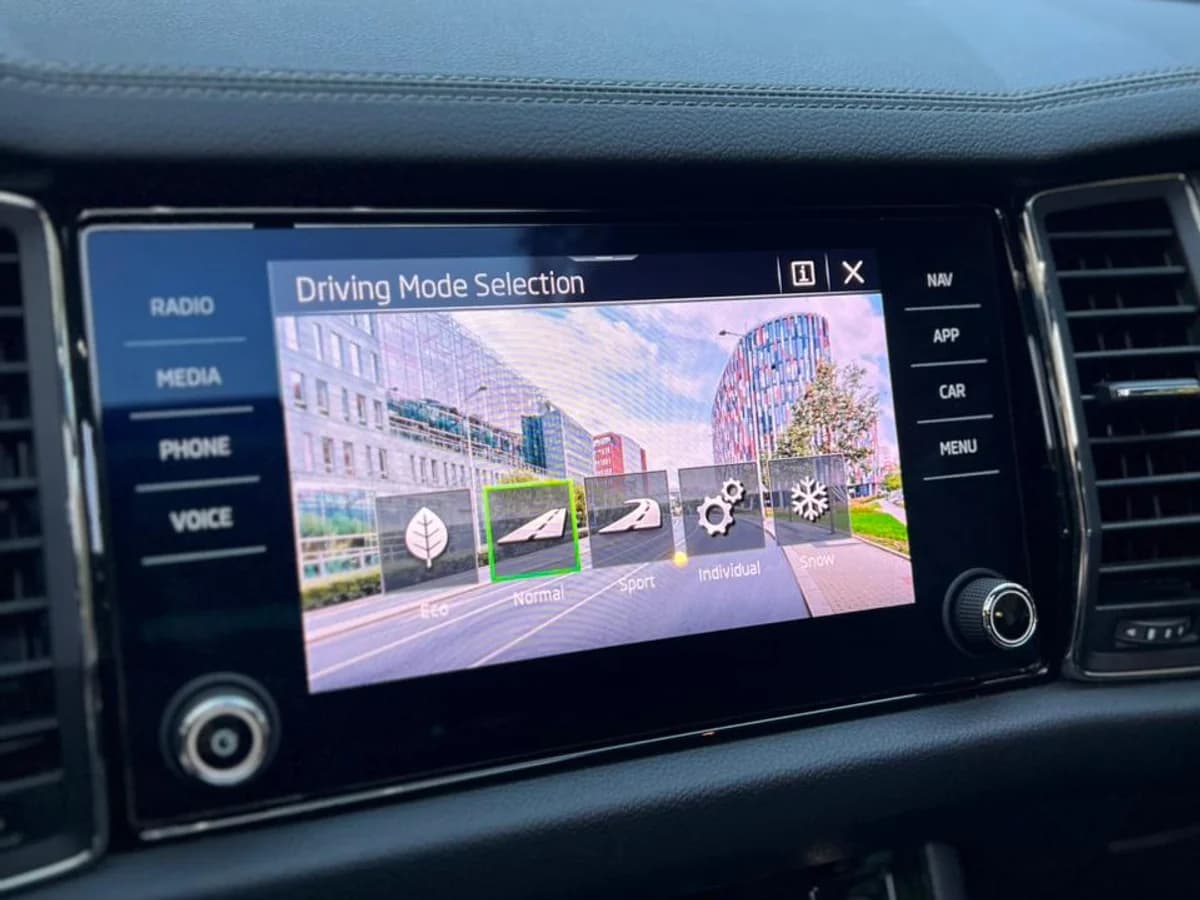 SKODA KODIAQ 2.0L TSI 4x4 180HP AT DSG STYLE . 2024 - Imagen 21