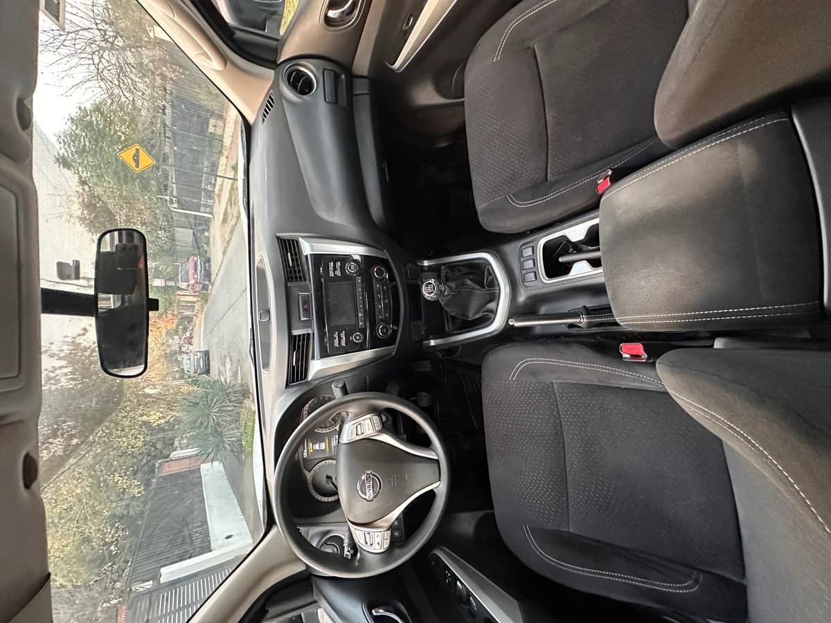 NISSAN NP300 4x2 2021 - Imagen 9
