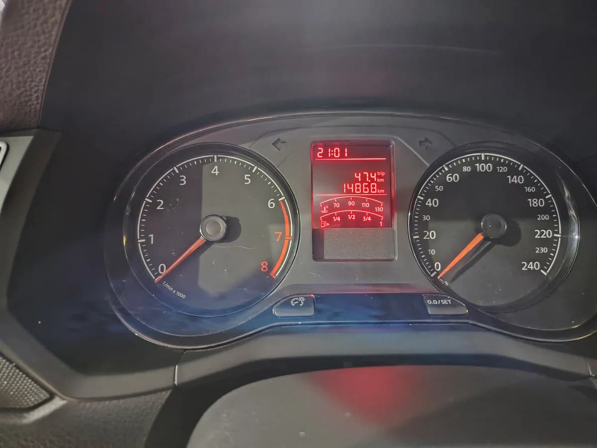 VOLKSWAGEN SAVEIRO 1.6 1.6 2022 - Imagen 17