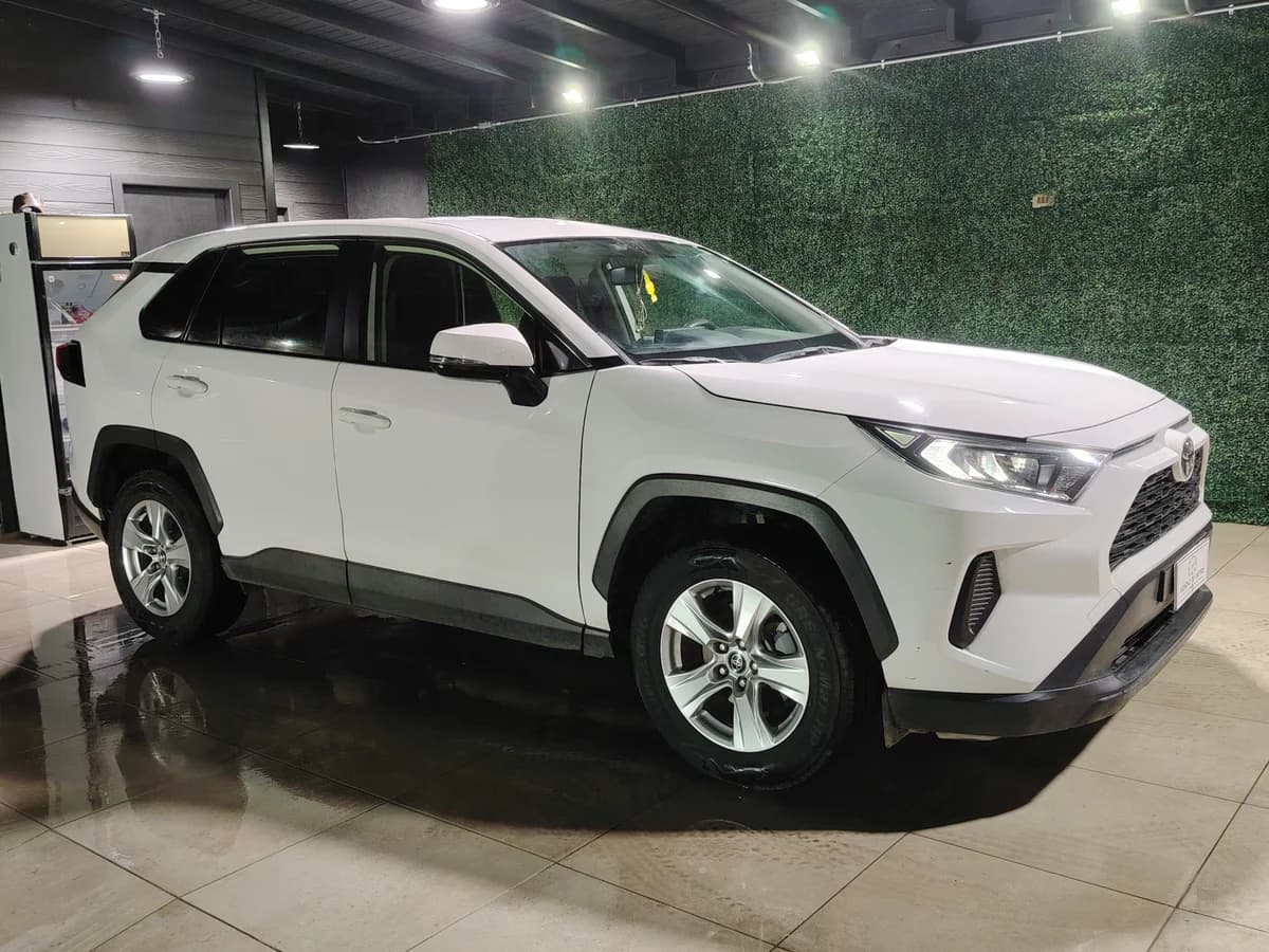 TOYOTA RAV 4 2.0 2.0 4x2 MT 2020 - Imagen 5